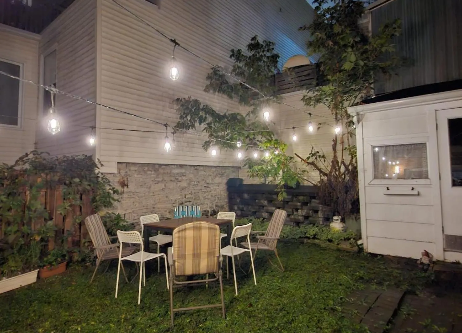 Charming Century-Old House In City Center Québec Ferienhaus
